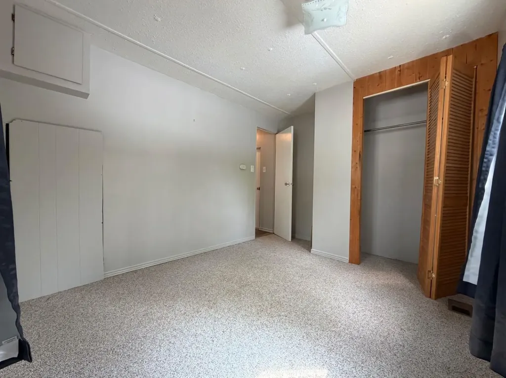 53209 Range Road 183 Edson AB T7E 3B2
