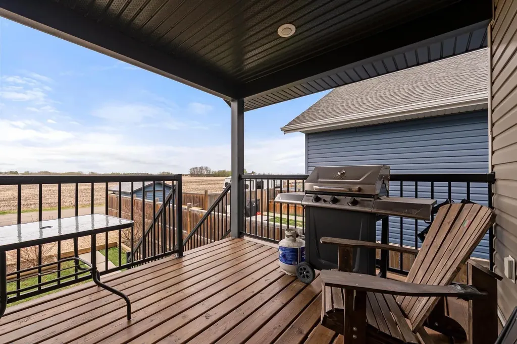 4418 75 Street Camrose AB T4V 5C9