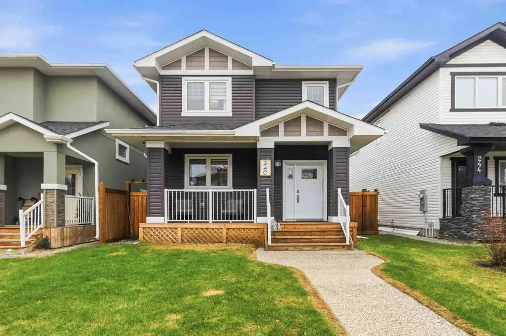 240 Warren Way Fort Mcmurray AB T9H5H9