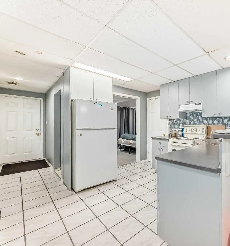 202 Saddlemead Green NE Calgary AB T3J 4M7