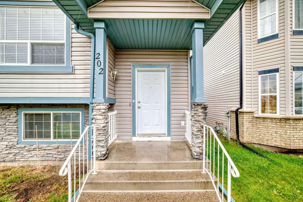 202 Saddlemead Green NE Calgary AB T3J 4M7