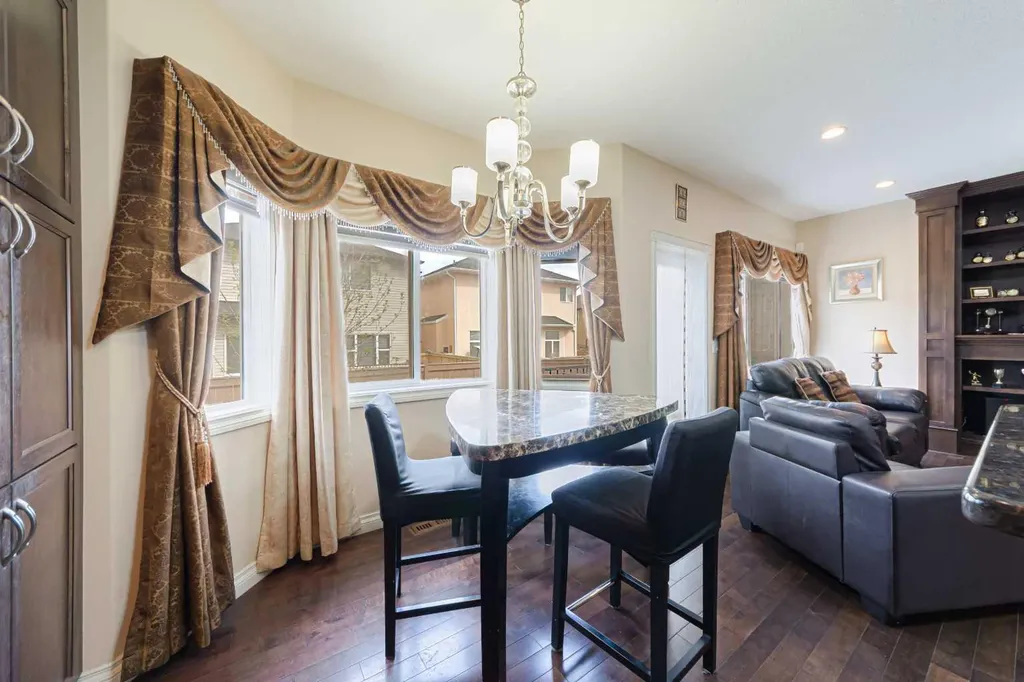 220 Saddlelake Drive NE Calgary AB T3J 0P2