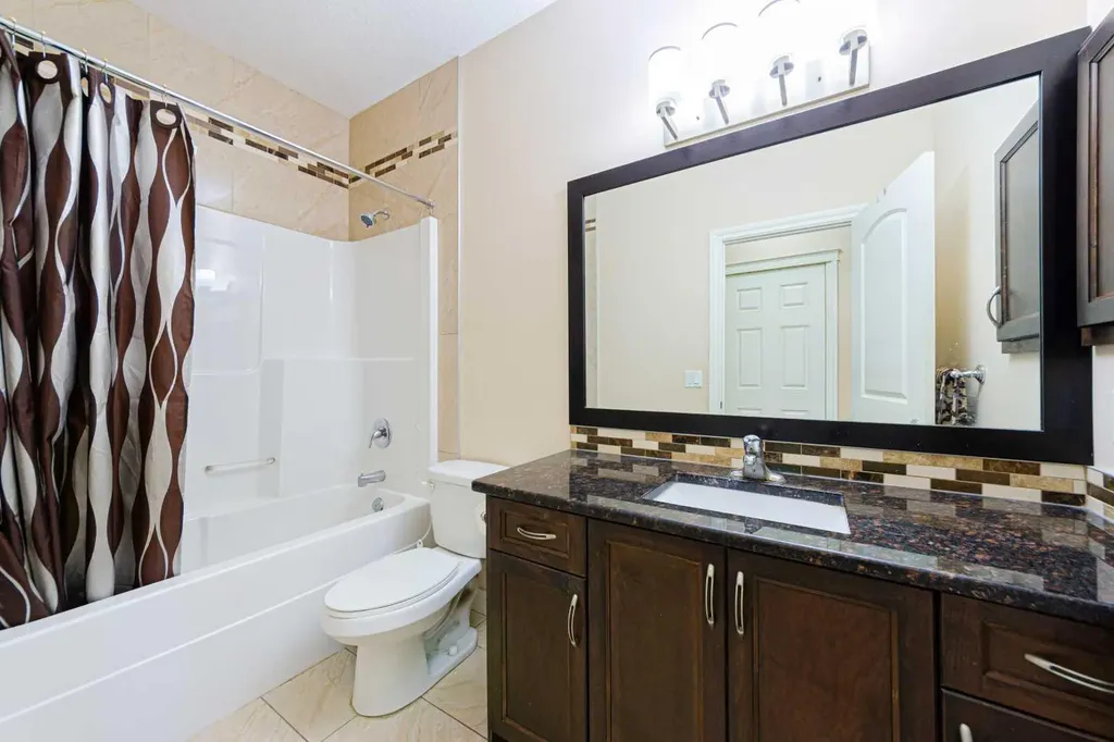 220 Saddlelake Drive NE Calgary AB T3J 0P2