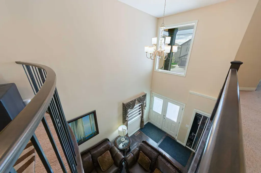 220 Saddlelake Drive NE Calgary AB T3J 0P2