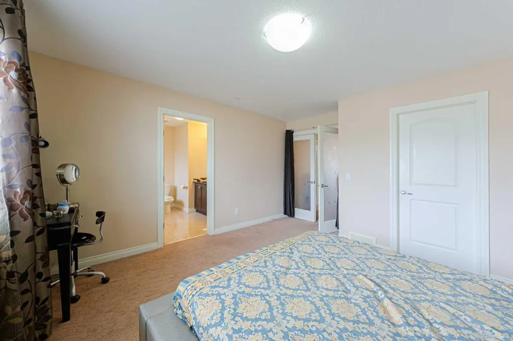 220 Saddlelake Drive NE Calgary AB T3J 0P2