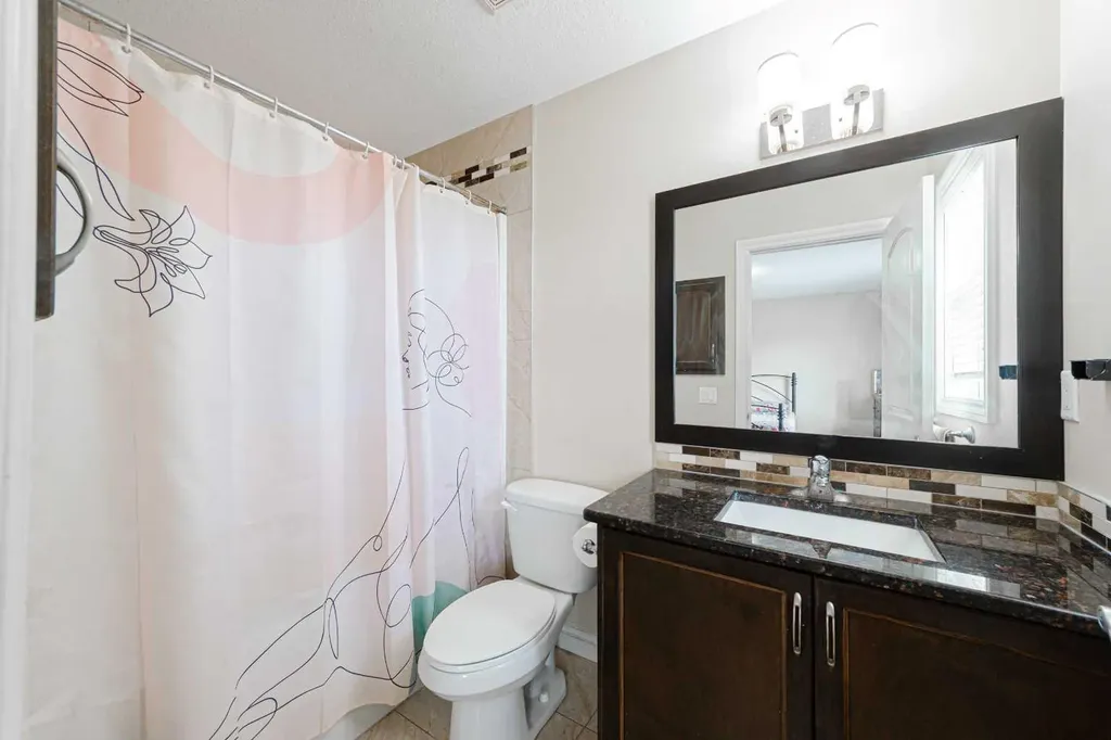 220 Saddlelake Drive NE Calgary AB T3J 0P2