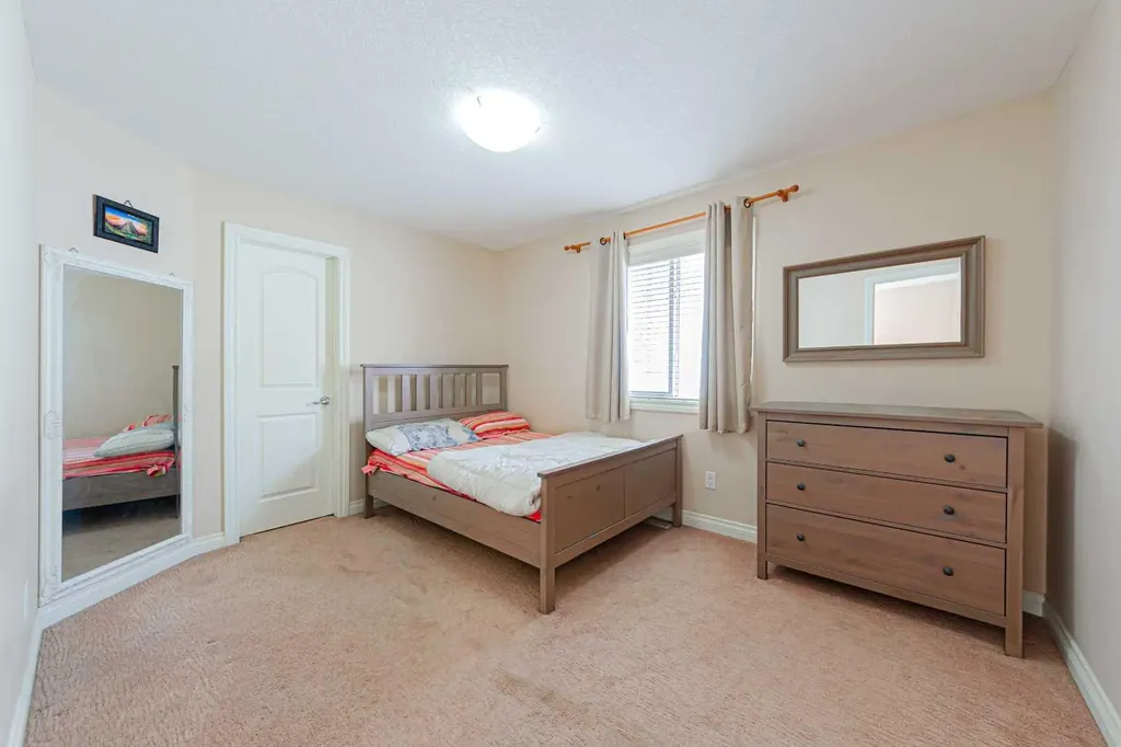 220 Saddlelake Drive NE Calgary AB T3J 0P2