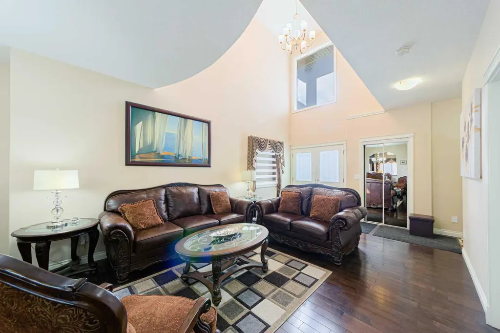 220 Saddlelake Drive NE Calgary AB T3J 0P2