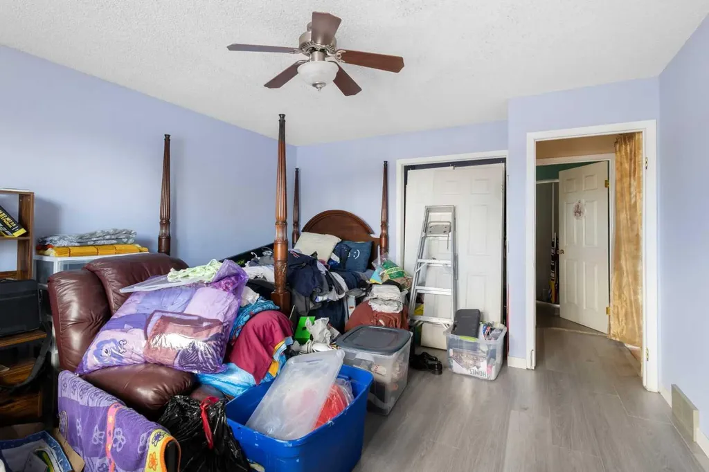 169 Beddington Circle NE Calgary AB T2K 2E3