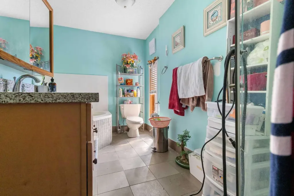 169 Beddington Circle NE Calgary AB T2K 2E3