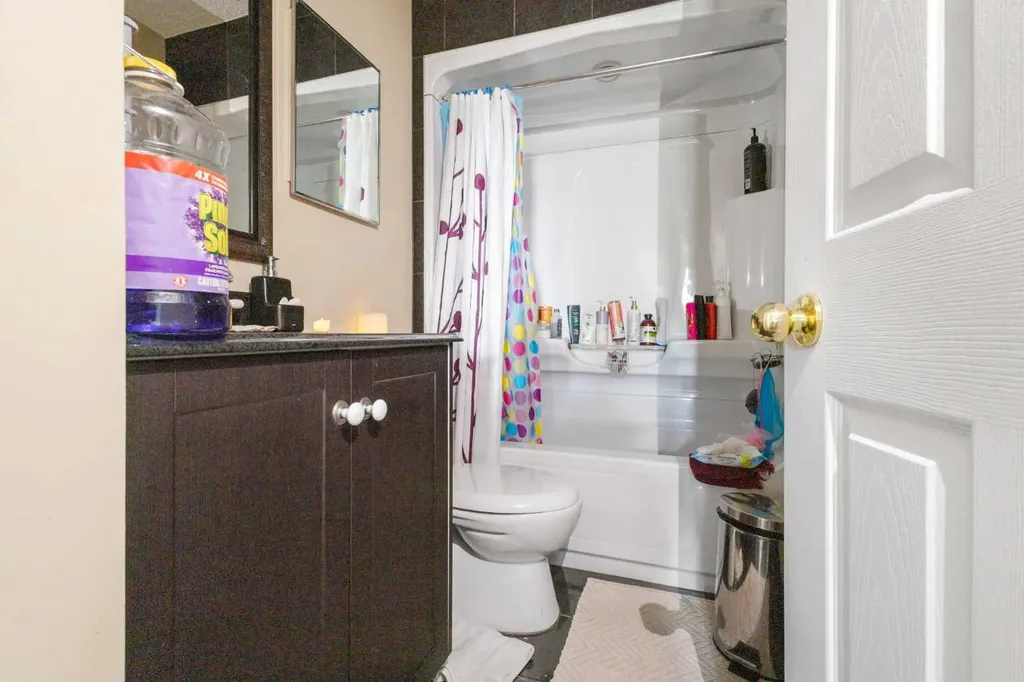 169 Beddington Circle NE Calgary AB T2K 2E3