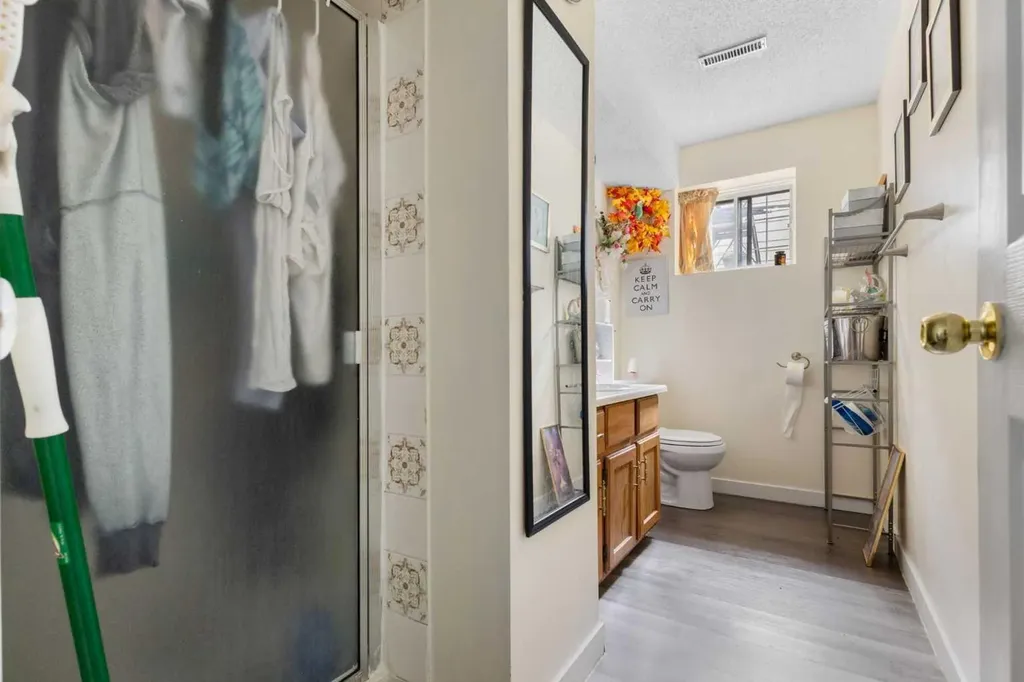 169 Beddington Circle NE Calgary AB T2K 2E3