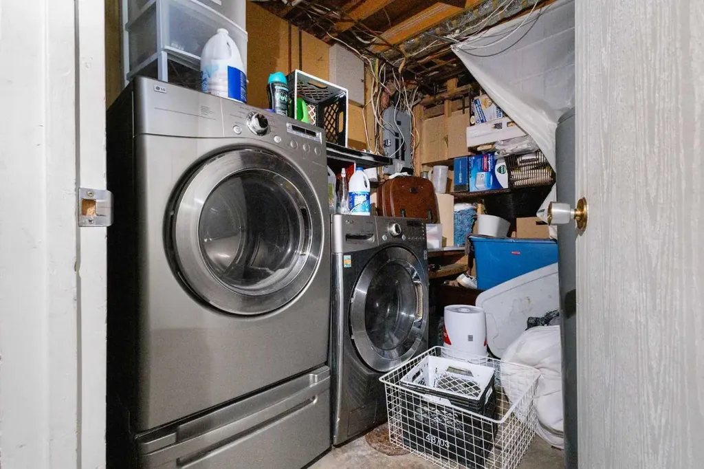 169 Beddington Circle NE Calgary AB T2K 2E3