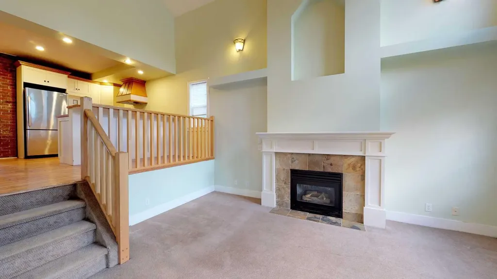 215 10 Avenue NE Calgary AB T2E 0X1