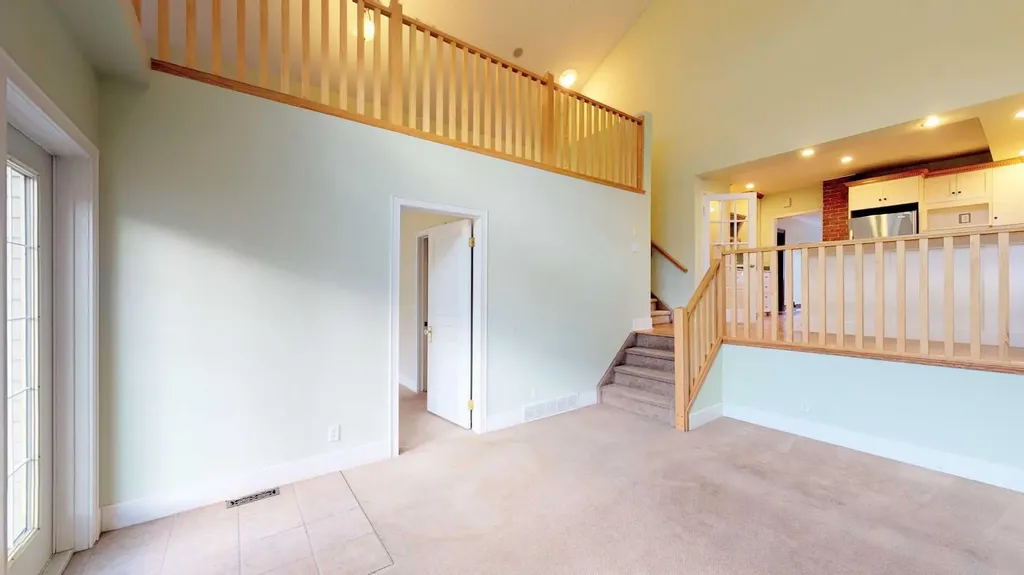 215 10 Avenue NE Calgary AB T2E 0X1