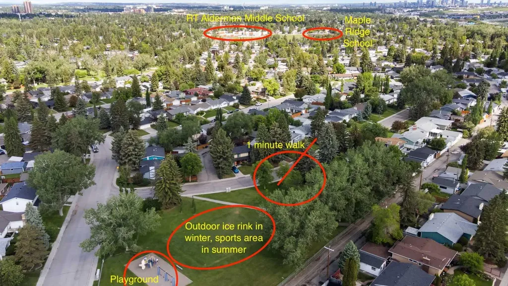 10811 Maplecrest Road SE Calgary AB T2J1Y1