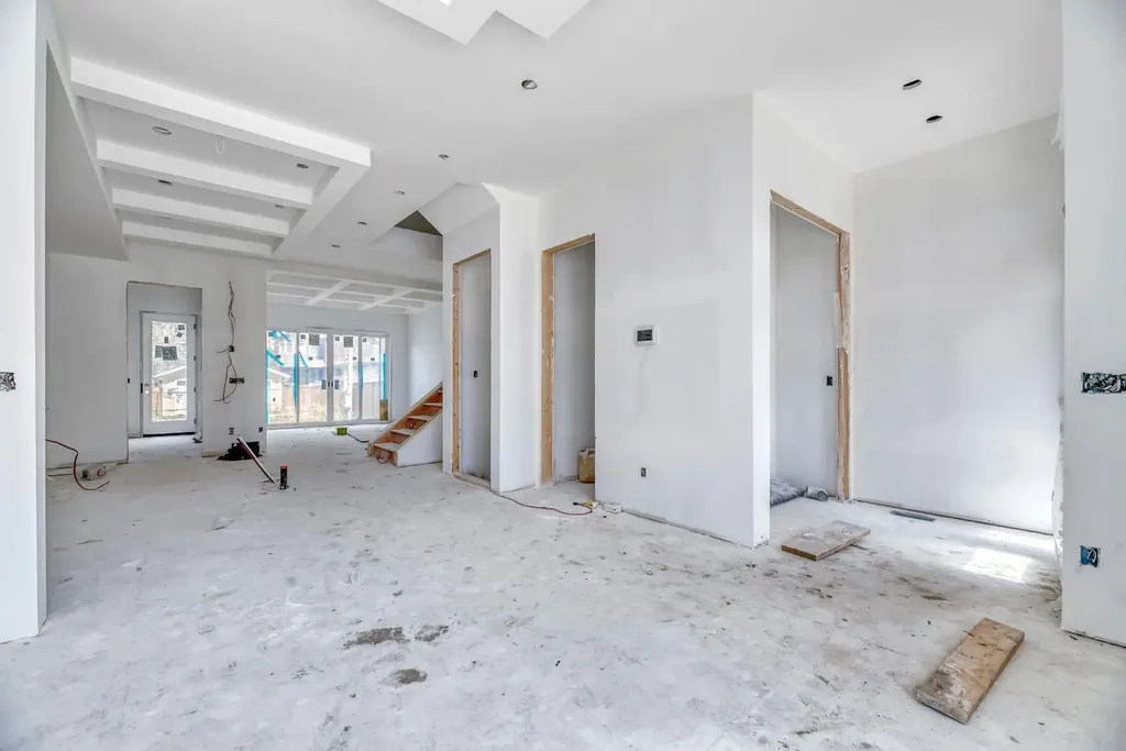 420 & 420b 32 Avenue NW Calgary AB T2M 2P9