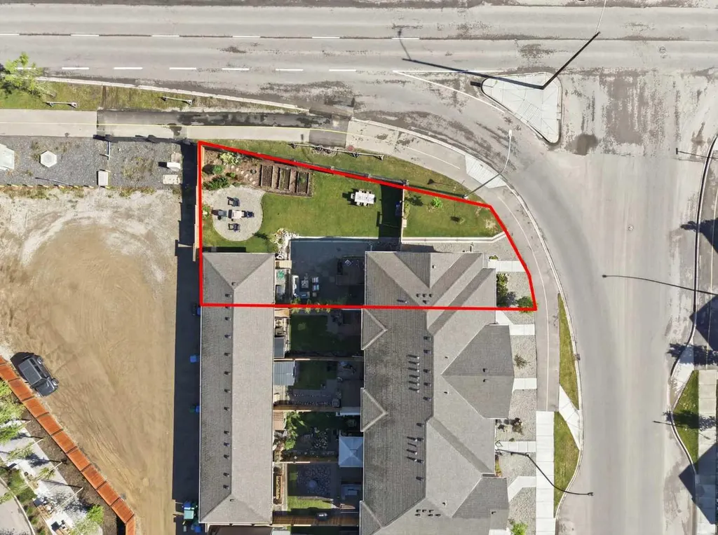 7 Wolf Creek Drive SE Calgary AB T2X 4W9