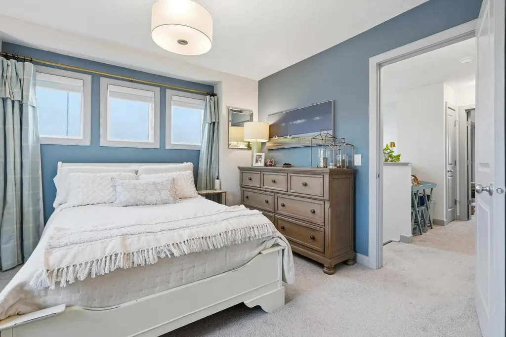 7 Wolf Creek Drive SE Calgary AB T2X 4W9