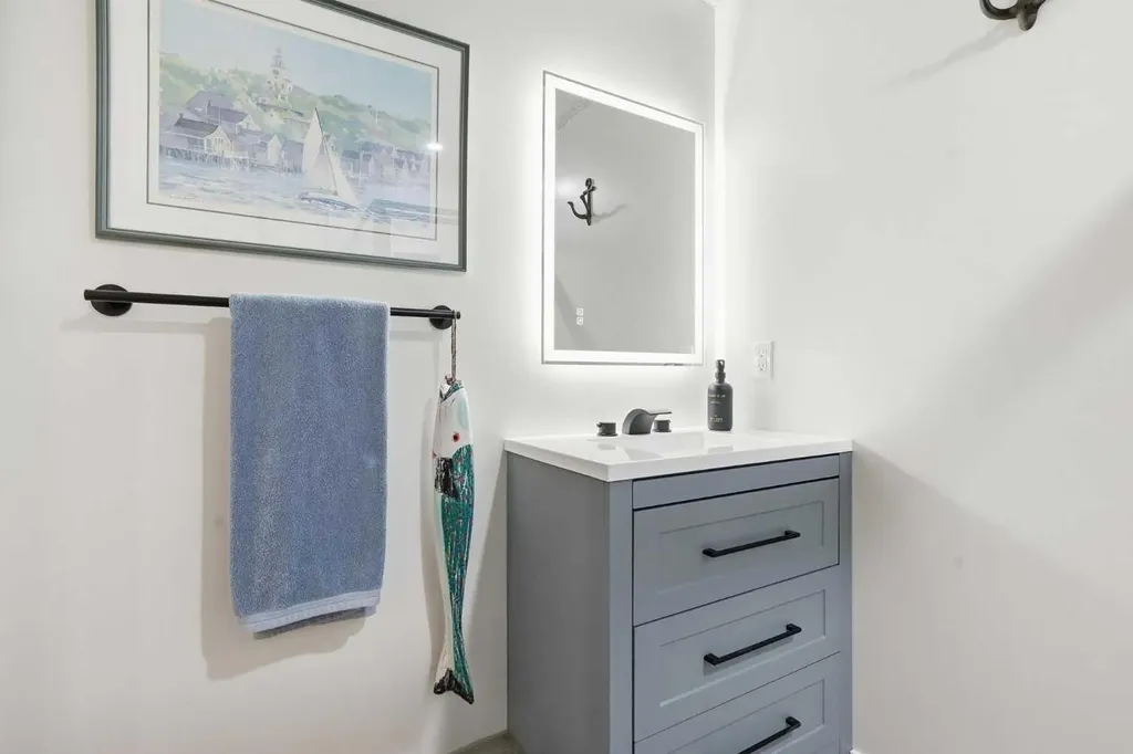 7 Wolf Creek Drive SE Calgary AB T2X 4W9