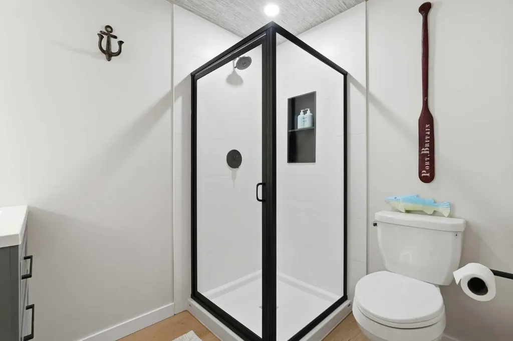7 Wolf Creek Drive SE Calgary AB T2X 4W9