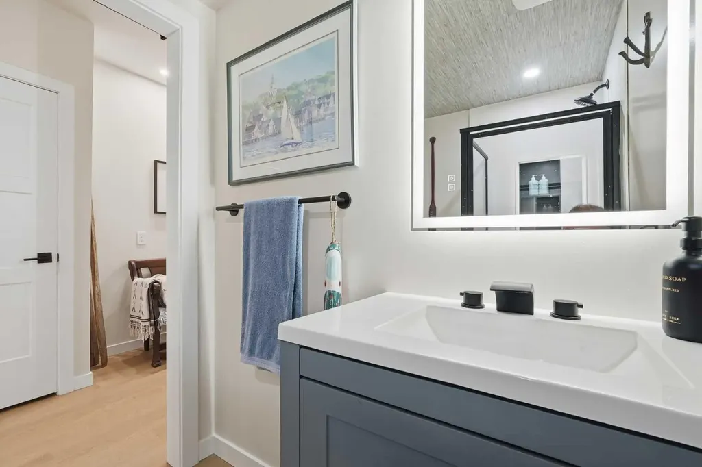 7 Wolf Creek Drive SE Calgary AB T2X 4W9