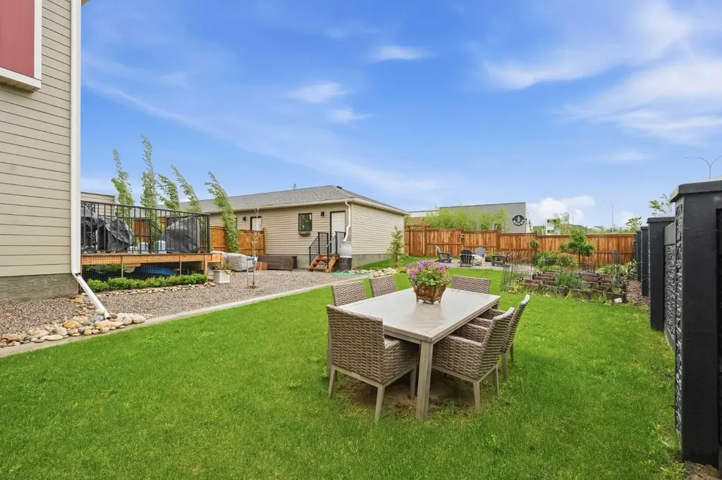 7 Wolf Creek Drive SE Calgary AB T2X 4W9