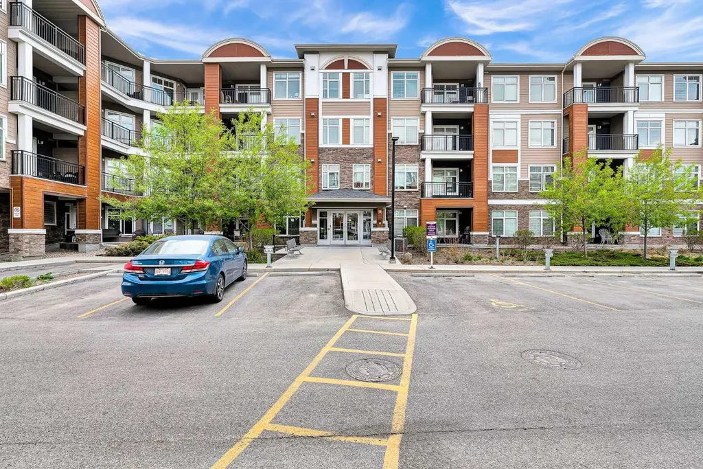 3727 Sage Hill Drive NW Calgary AB T3R1T7