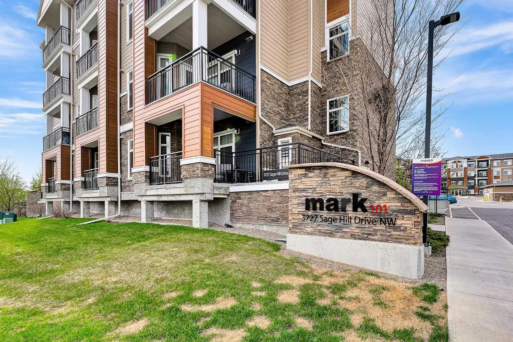 3727 Sage Hill Drive NW Calgary AB T3R1T7