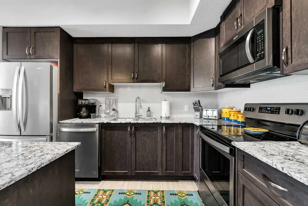 3727 Sage Hill Drive NW Calgary AB T3R1T7