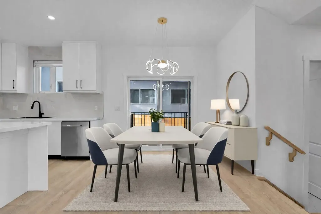 2605 1 Street NE Calgary AB T2E 1X8