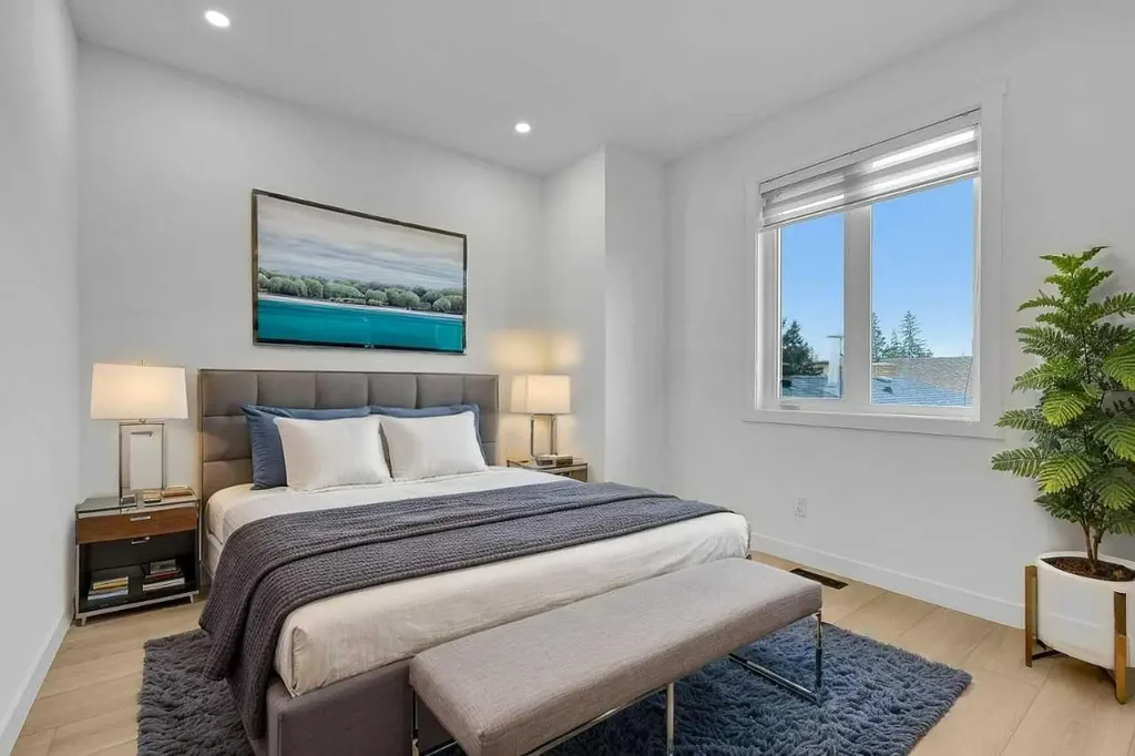 2605 1 Street NE Calgary AB T2E 1X8