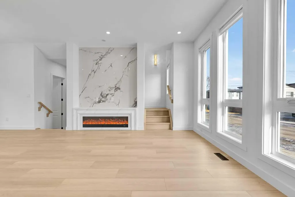 2605 1 Street NE Calgary AB T2E 1X8