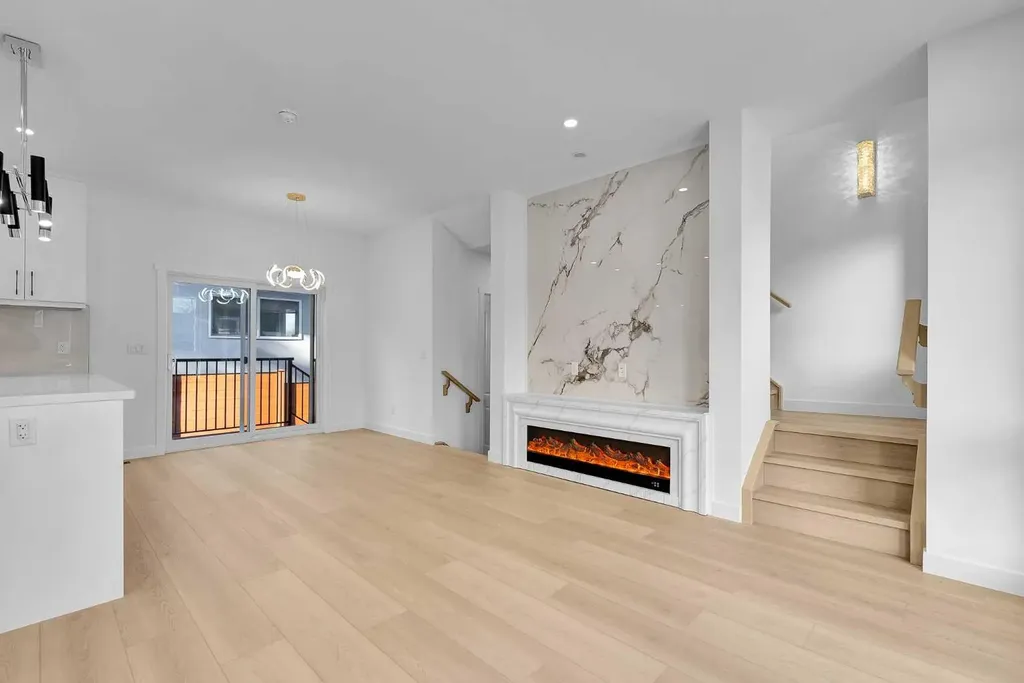 2605 1 Street NE Calgary AB T2E 1X8