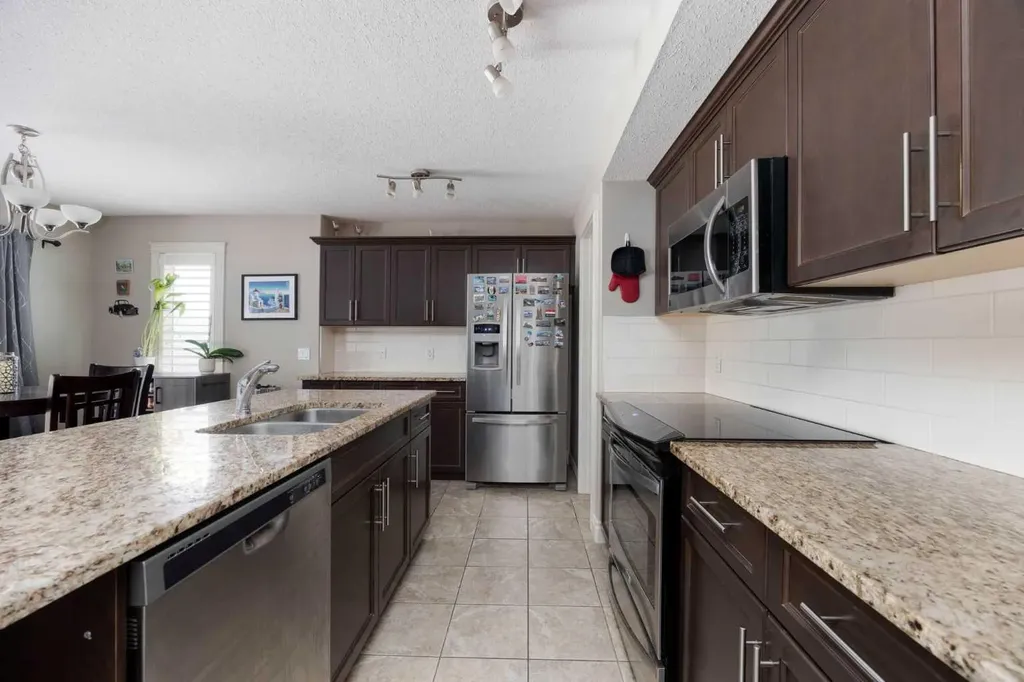156 Gravelstone Way Fort Mcmurray AB T9K 0S9