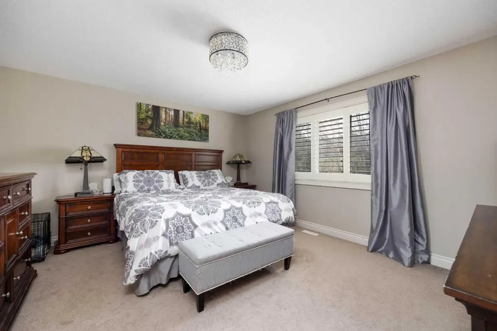 156 Gravelstone Way Fort Mcmurray AB T9K 0S9