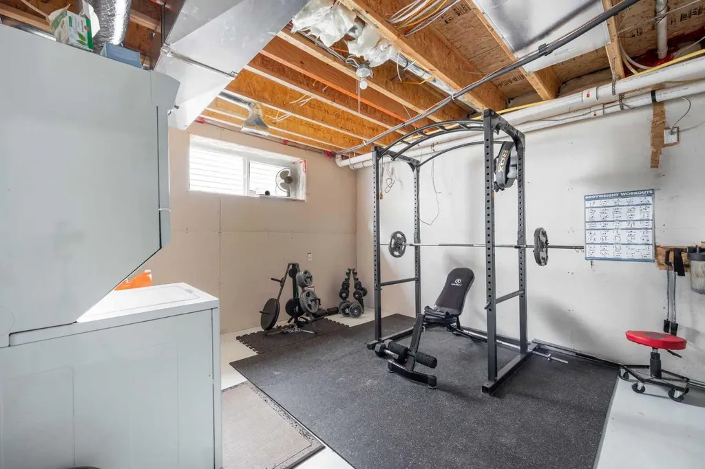 156 Gravelstone Way Fort Mcmurray AB T9K 0S9
