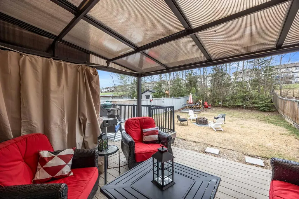 156 Gravelstone Way Fort Mcmurray AB T9K 0S9