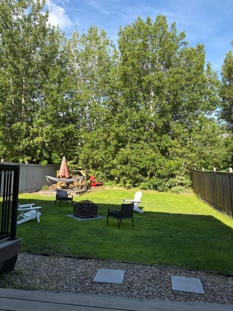 156 Gravelstone Way Fort Mcmurray AB T9K 0S9