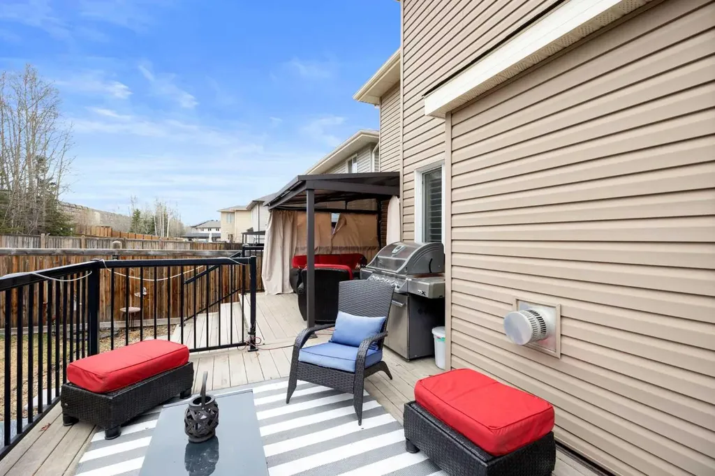 156 Gravelstone Way Fort Mcmurray AB T9K 0S9