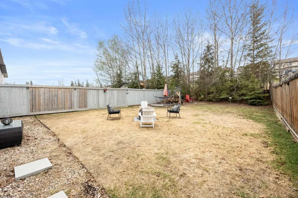 156 Gravelstone Way Fort Mcmurray AB T9K 0S9