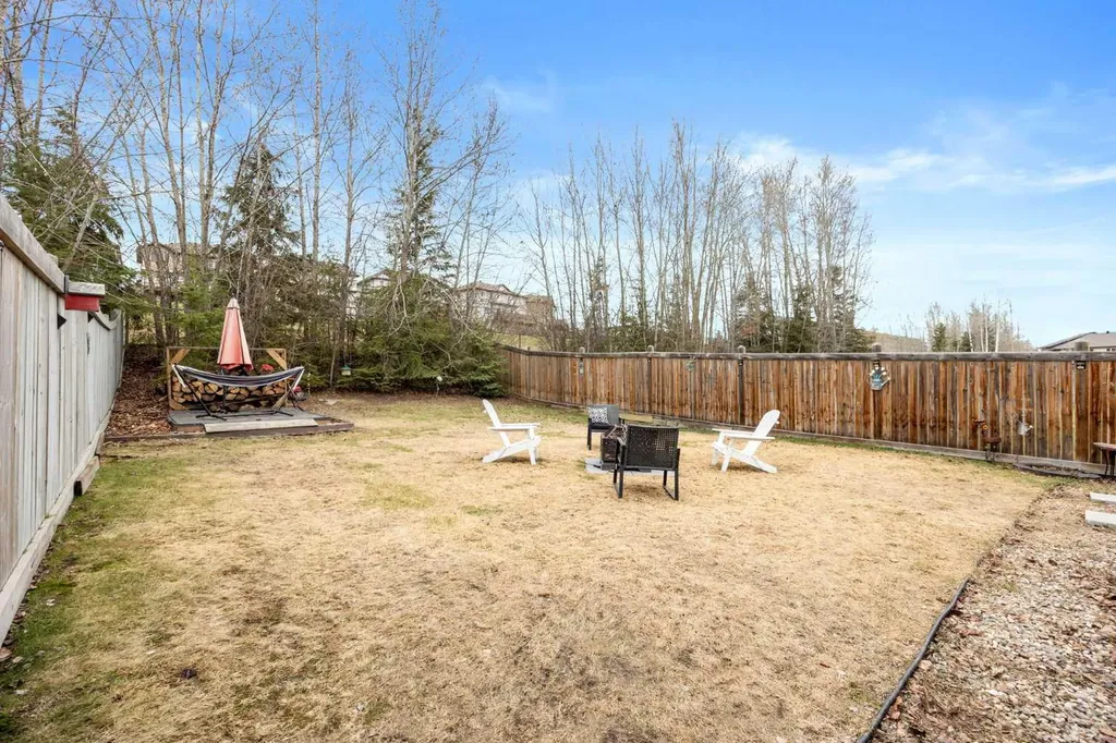 156 Gravelstone Way Fort Mcmurray AB T9K 0S9