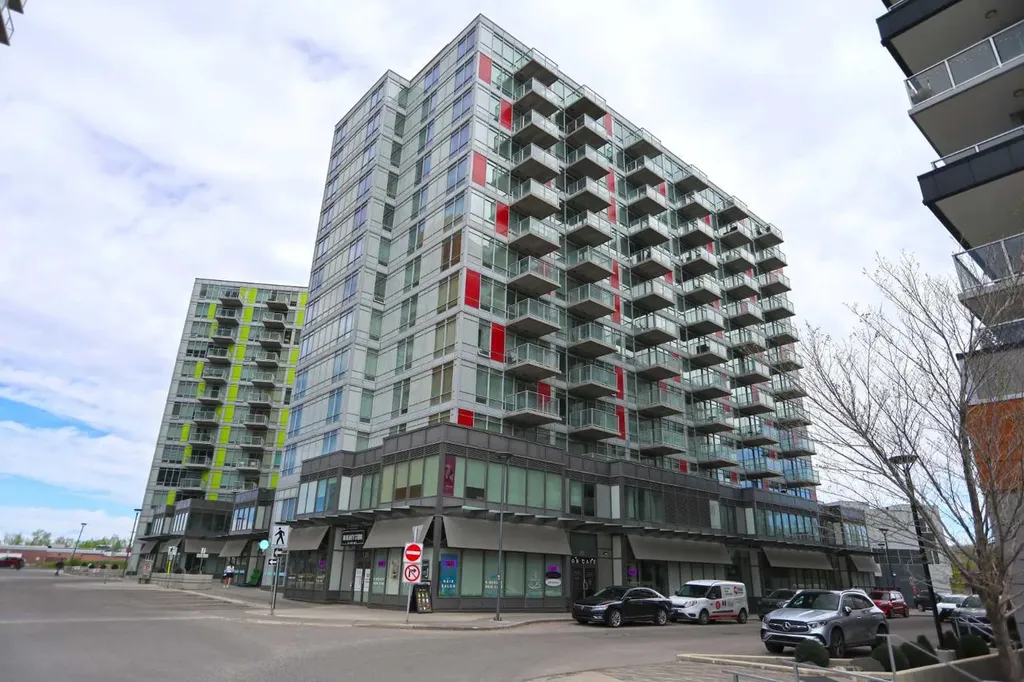 10 Brentwood Common NW Calgary AB T2L 2L6