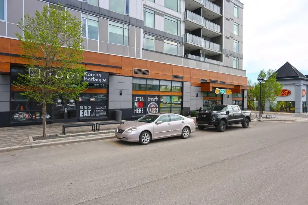 10 Brentwood Common NW Calgary AB T2L 2L6