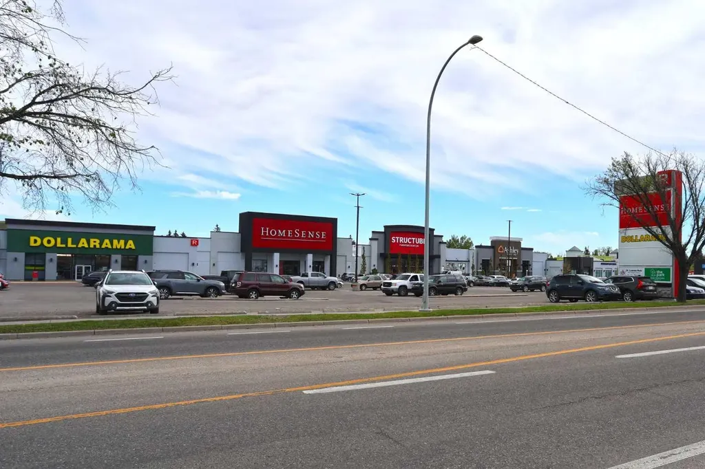 10 Brentwood Common NW Calgary AB T2L 2L6