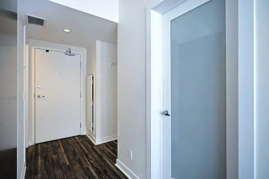 10 Brentwood Common NW Calgary AB T2L 2L6