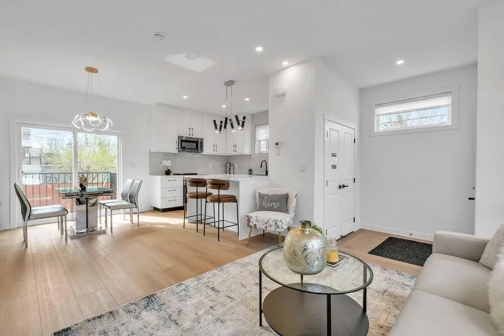2609 1 Street NE Calgary AB T2E 1X8