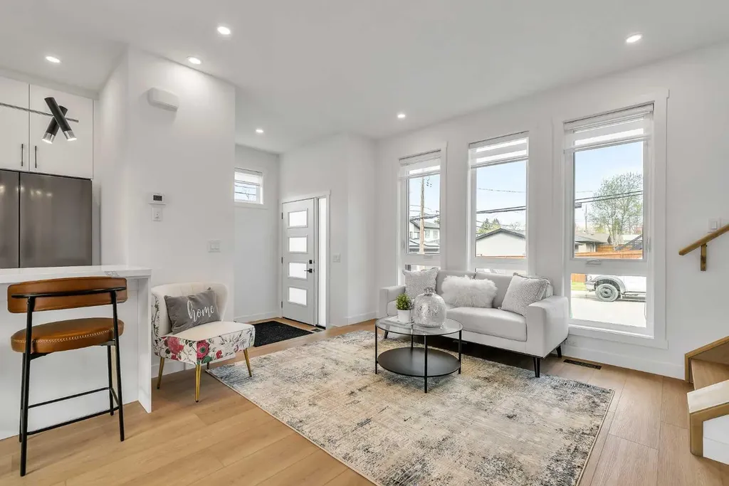 2609 1 Street NE Calgary AB T2E 1X8