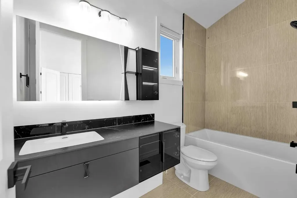 2609 1 Street NE Calgary AB T2E 1X8