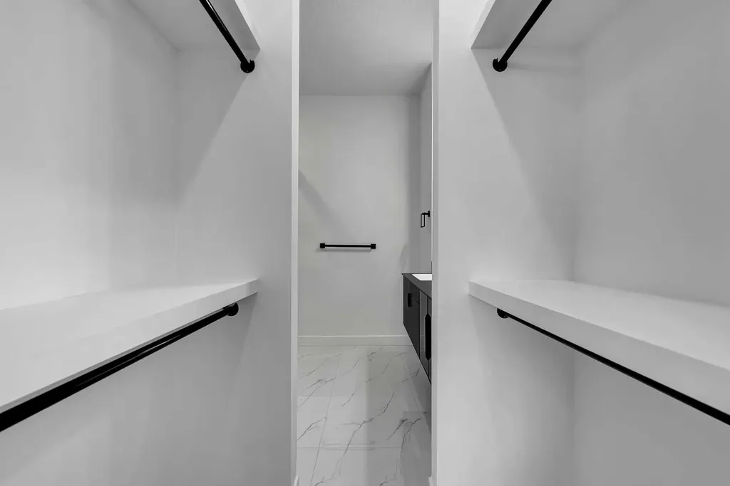 2609 1 Street NE Calgary AB T2E 1X8